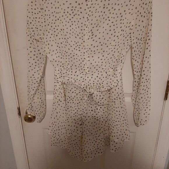 NWOT Ladies Size Small Beautiful Blouse 👚 - Picture 5 of 8